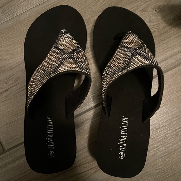 Sparkle wedge flip flops - Picture 2 of 4